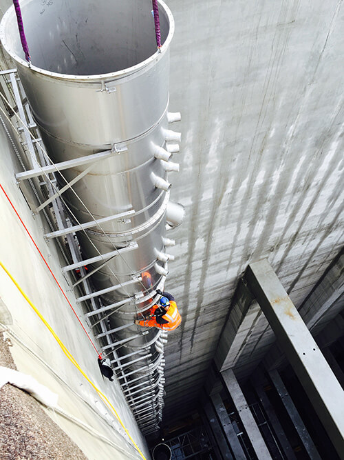 Lee Tunnel ductwork with rope access 